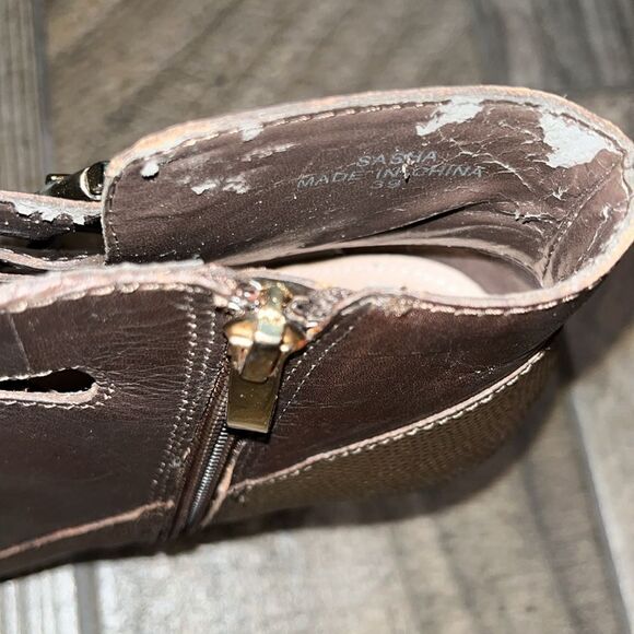 French Connection brown 4” booties - Picture 8 of 8